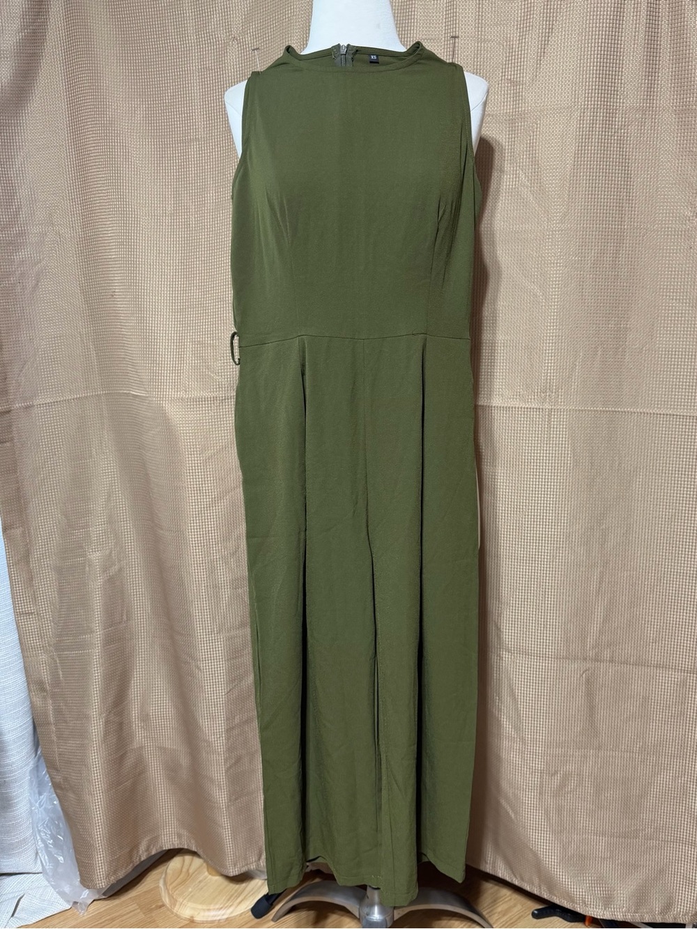 Sleeveless Olive Green Jumpsuit with High Neck